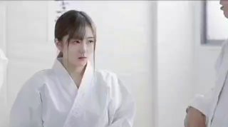 纯白丝袜让哥哥爽~那，哥哥可不可以舔我的穴穴~